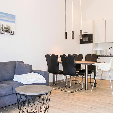 Apartment Charmante In Strandnaehe *